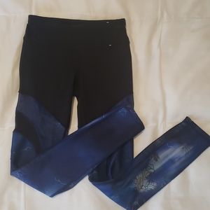 California by Carrie Underwood Leggings